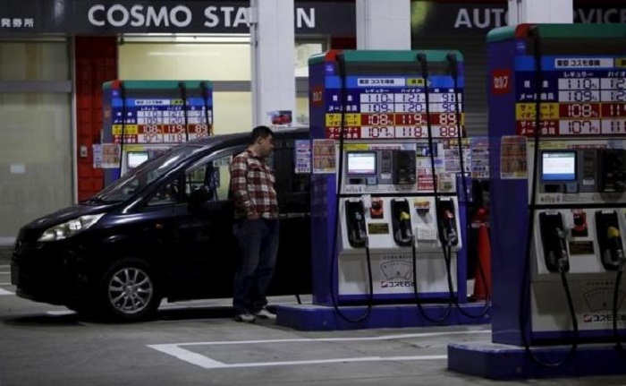 Oil slides to lowest since 2003 as Iran sanctions lifted